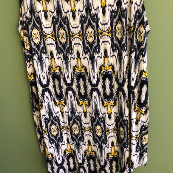 Ruffhewn Tank Top - Picture 4 of 8